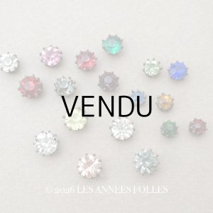 画像: 19世紀末 アンティーク グラスストーン 18ピースのセット ラインストーン