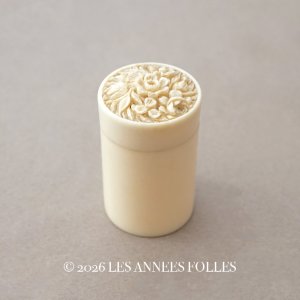 画像: 19世紀 アンティーク 薔薇模様 小物入れ ピルケース 