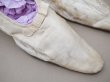 画像3: ＊蚤の市＊1900年頃 アンティーク ウェディングシューズ アイボリーのシルクサテン  (3)