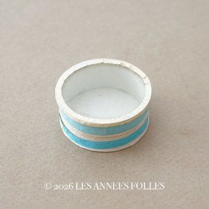 画像: 1900年頃 アンティーク ガラスの蓋の小さな紙箱 水色