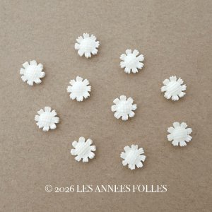 画像: アンティーク 極小 デイジーのジュエリーパーツ 10ピースのセット 5.5mm 手彫り イボワリヌ 