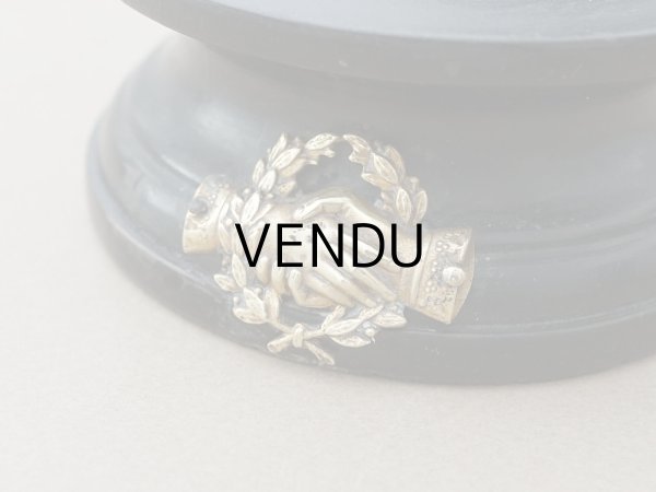 画像3: 19世紀末 アンティーク マリアージュの小さな台座 ハンドモチーフ (3)