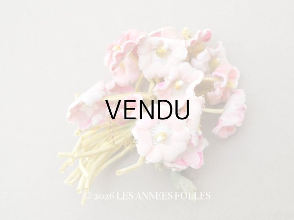 画像1: アンティーク ベルベットの布花 パウダーピンク 15輪  (1)