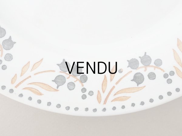 画像2: 1886〜1938年 アンティーク プレート 鈴蘭 - GIEN - (2)