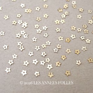 画像: 19世紀末 アンティーク メタル製 極小 3mm 星 スパンコール 90ピースのセット シャンパンゴールド