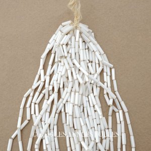画像: アンティーク ガラスビーズ 六角形 ホワイトラスター 約2×7mm 40〜41g
