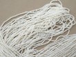 画像10: アンティーク 極小 パールホワイトのシードビーズ 1cm=10粒 47〜50g (10)