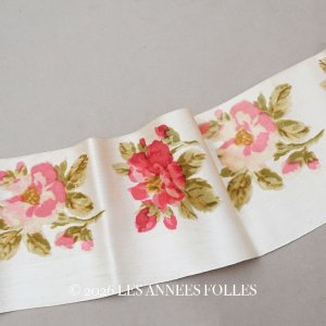 画像: 19世紀 アンティーク シルク製 幅広リボン ベルベットの薔薇模様  175cm 13cm幅
