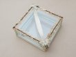 画像2: アンティーク 大きなジュエリーボックス ペールブルー リボン＆レース ガラスケース 20×20×7.5cm (2)
