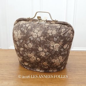 画像: アンティーク ティーコージー イニシャル入り 花模様 ティーポットカバー