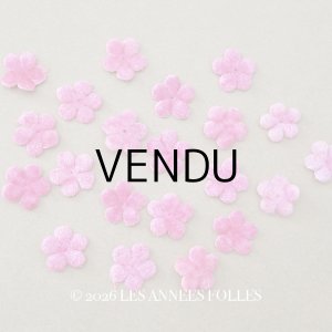 画像: アンティーク ベルベットの布花 ピンク 21ピースのセット 15mm