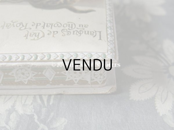 画像11: 1900年代 アンティーク ラングドシャのお菓子箱 LANGUES DE CHAT AU CHOCOLAT DE ROYAL (11)