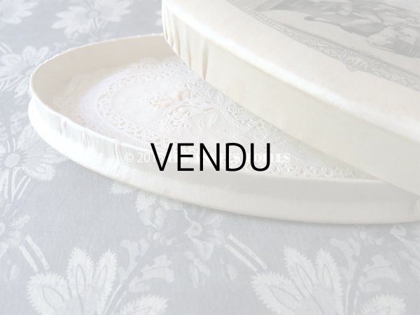 画像8: 1926年 アンティーク 箱入り シルク製 ドラジェのボックス 18 AVRIL 1926 (8)