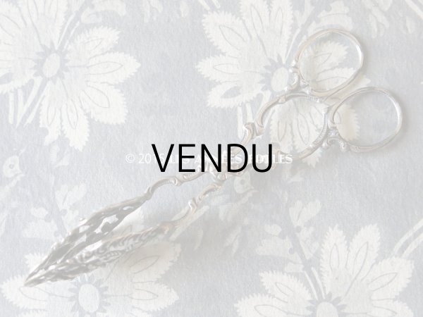 画像4: アンティーク ケーキトング 薔薇模様 シルバー製 (4)