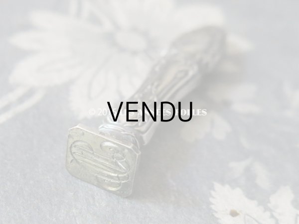 画像5: 19世紀末 アンティーク シルバー製 小さな シーリングスタンプ モノグラム入り『MD』 (5)