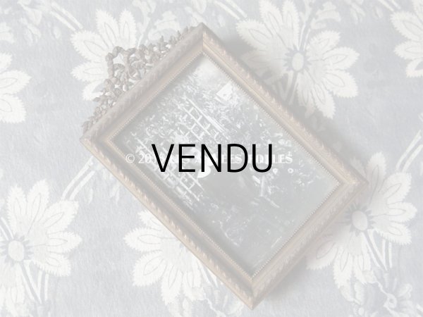 画像3: 19世紀末 アンティーク メタル製 フォトフレーム 花とリボンのガーランド (3)