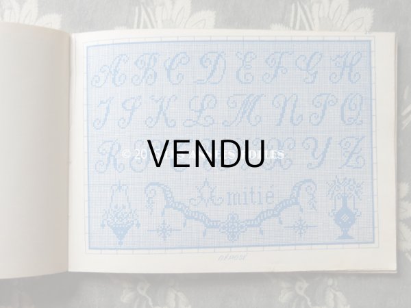 画像13: 19世紀末 アンティーク ボンマルシェ クロスステッチ & イニシャル モノグラム 刺繍図案帳 MANUELE DE MARQUES & BRODERIES N 148 -AU BON MARCHE- (13)