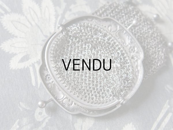 画像8: 1900年代 アンティーク シルバー製 花模様 メタルメッシュ コインケース 仕切り付 (8)