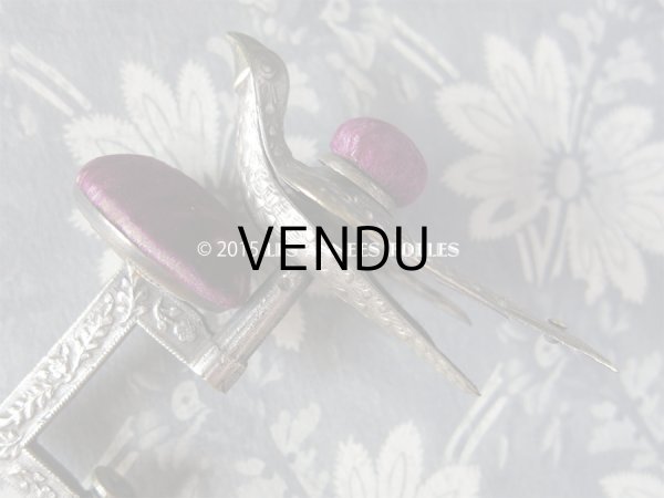 画像4: 19世紀 アンティーク 燕 ピンクッション クリップ付 ヴィクトリアン (4)