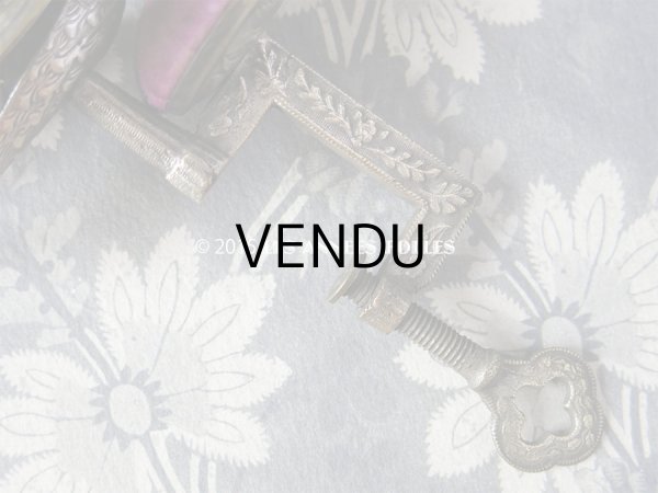 画像5: 19世紀 アンティーク 燕 ピンクッション クリップ付 ヴィクトリアン (5)