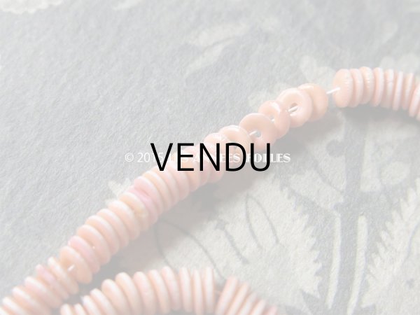 画像3: 1930年代 アンティーク ゼラチン製  スフレ ラムネのような スパンコール サーモンピンク 4mm 2400ピース  COL 11 (3)