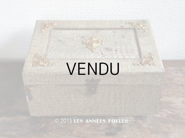 画像1: ＊蚤の市＊19世紀末 アンティーク 大きな裁縫箱 引き出し付き メルスリーの木箱 (1)