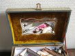 画像4: ＊蚤の市＊19世紀末 アンティーク 大きな裁縫箱 引き出し付き メルスリーの木箱 (4)