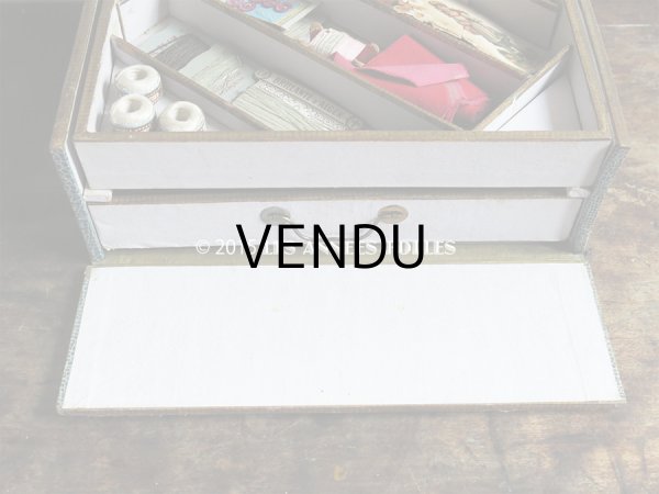 画像6: ＊蚤の市＊19世紀末 アンティーク 大きな裁縫箱 引き出し付き メルスリーの木箱 (6)