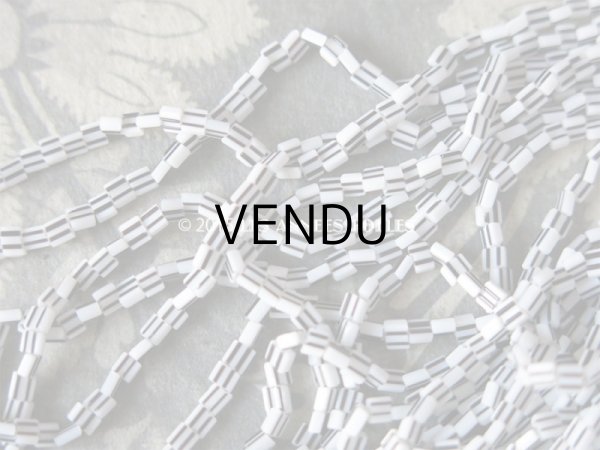 画像5: 1930年代 アンティーク ガラス製 ビーズ 黒＆白のモノトーン 2.5×2×1mm 110g  約6000ピース (5)