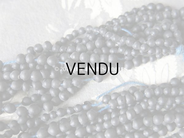 画像7: 1900年代 アンティーク 吹きガラス製 炭黒のマットなビーズ (7)