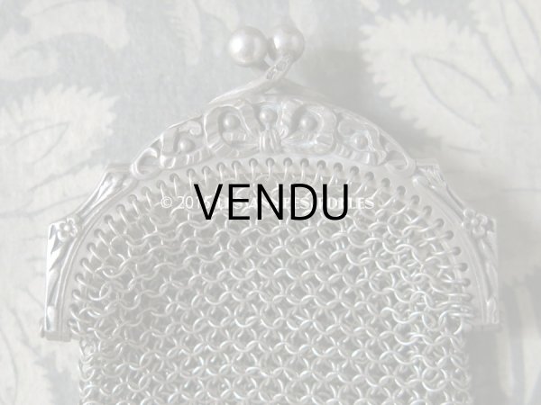 画像5: 1900年代 アンティーク シルバー製 リボン模様 メタルメッシュ コインケース 仕切り付 (5)