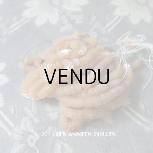 画像: 1900年代 アンティーク ゼラチン製 半透明 スパンコール 凸凹 オレンジ オーロラ加工  5mm 約3500ピース 