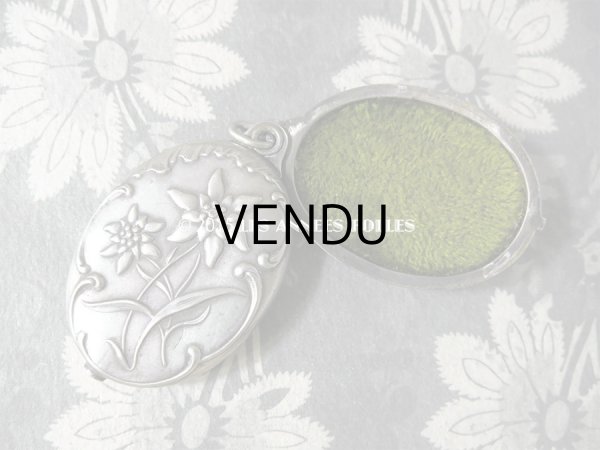 画像3: 1900年代 アンティーク シャトレーヌ 手鏡 エーデルワイス スライド式 ミラー ペンダント (3)