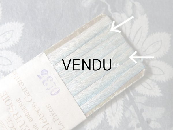 画像5: アンティーク ボンマルシェ リボン刺繍 & ロココトリム用 シルク製 リボン 水色 10m - AU BON MARCHE - (5)
