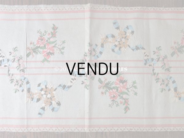 画像5: 18世紀末 アンティーク シルク製  手刺繍 薔薇模様 幅広リボン 1m (5)