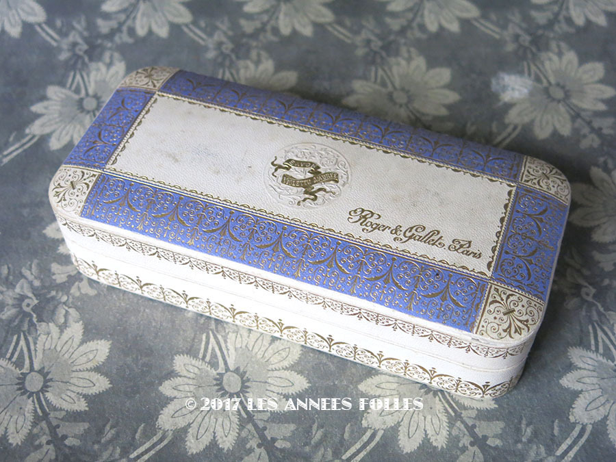 画像2: 1891年 アンティーク ソープボックス 菫 SAVON VIOLETTE AMBREE - ROGER & GALLET PARIS - (2)