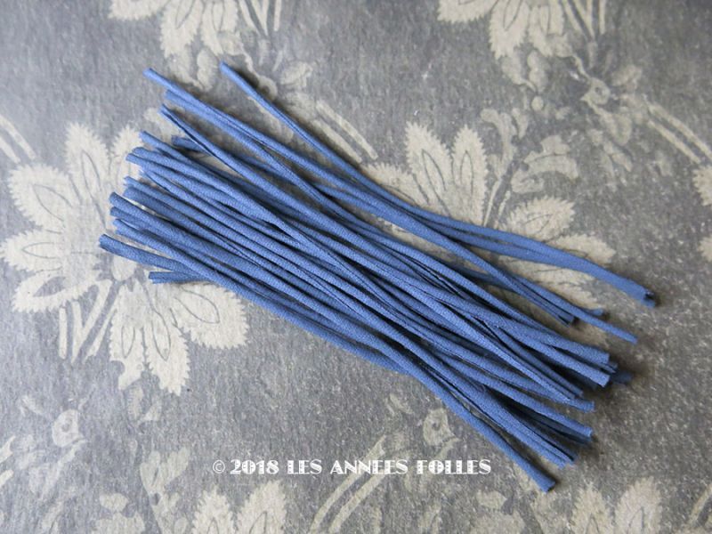 画像1: 1930年代 アンティーク コサージュ用 茎 ブルー 24ピース 10.8〜11.2cm (1)