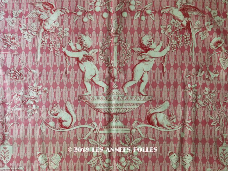 画像1: 未使用 1900年代 アンティーク 天使＆栗鼠＆蝶々 コットン製ファブリック  100×78cm (1)