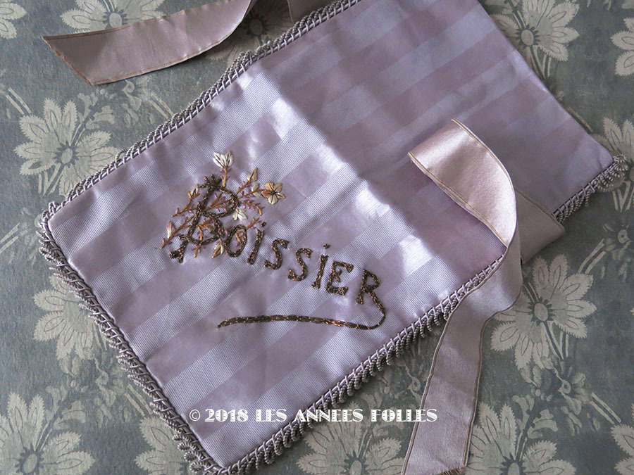 フランス アンティーク シルク刺繍 ポシェット ボアシエ-