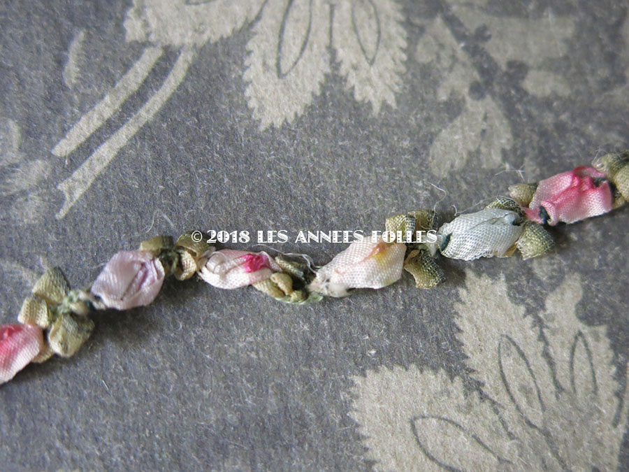 画像3: アンティーク  リボン刺繍 & ロココトリム用 シルク製 リボン 4mm幅 淡いピンク 5~7.2m (3)