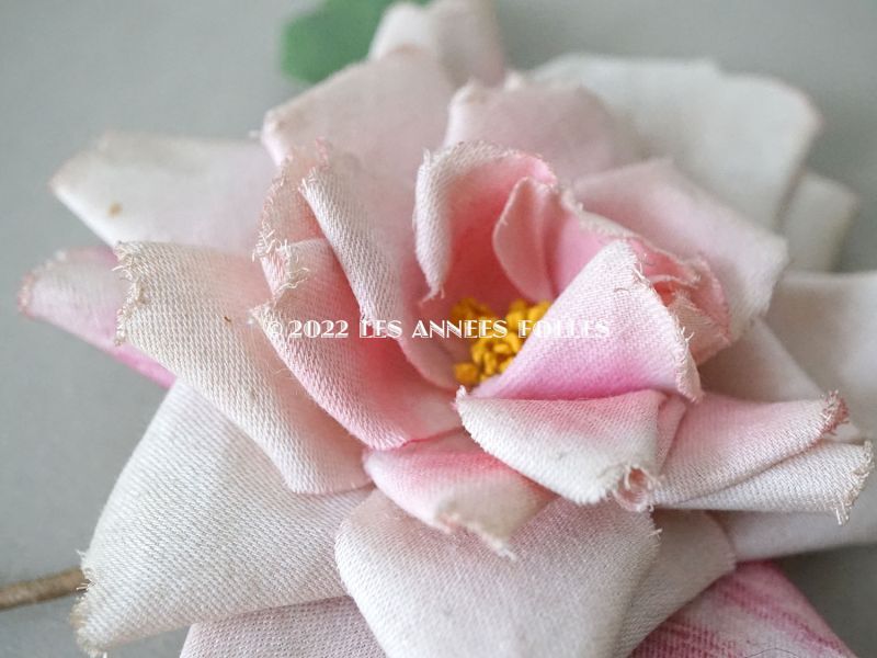 画像2: 1900年代 アンティーク　薔薇の大きな布花 淡いピンク　 (2)
