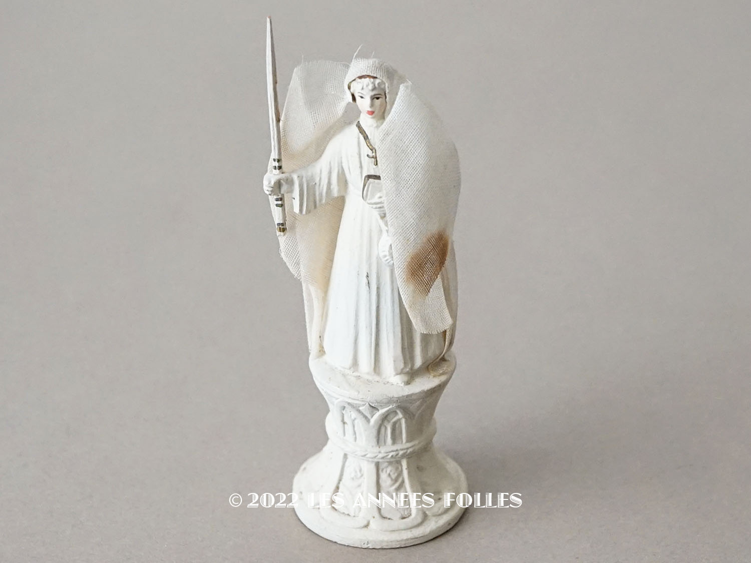 画像1: 19世紀末 アンティーク 初聖体の人形 台座付き セラミック製 (1)