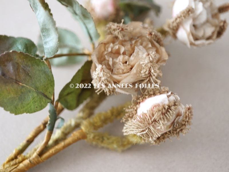 画像4: 19世紀 ナポレオン3世時代 アンティーク 薔薇のブーケの布花 パウダーピンク (4)