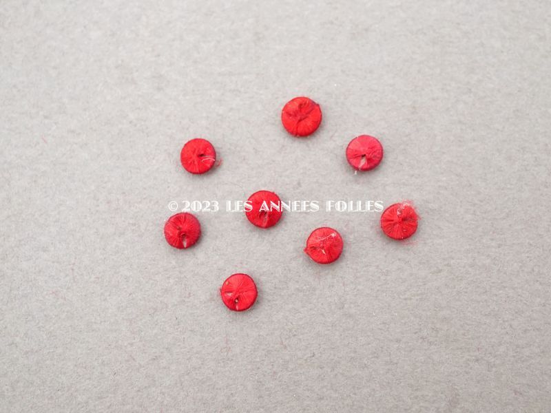 画像3: アンティーク ドール用 シルク製 くるみボタン 極小 4.5〜5mm 赤＆ボルドー 8ピースのセット (3)