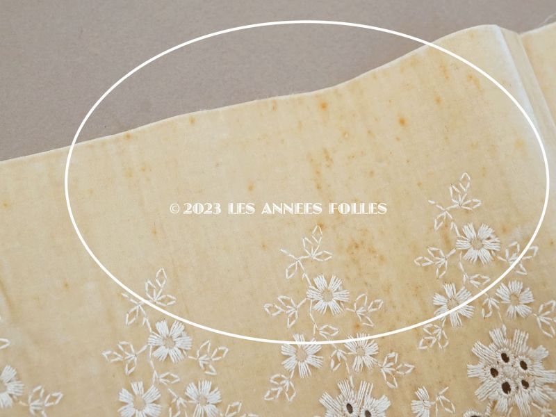 画像5: アンティーク シルク製 幅広 ベルベットのリボン 花刺繍＆透かし柄  アイボリー 　幅10.9cm (5)
