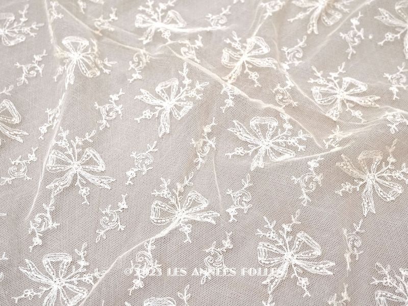 画像1: アンティーク カーテン用 チュールレース リボン柄の刺繍入り 90×120cm (1)
