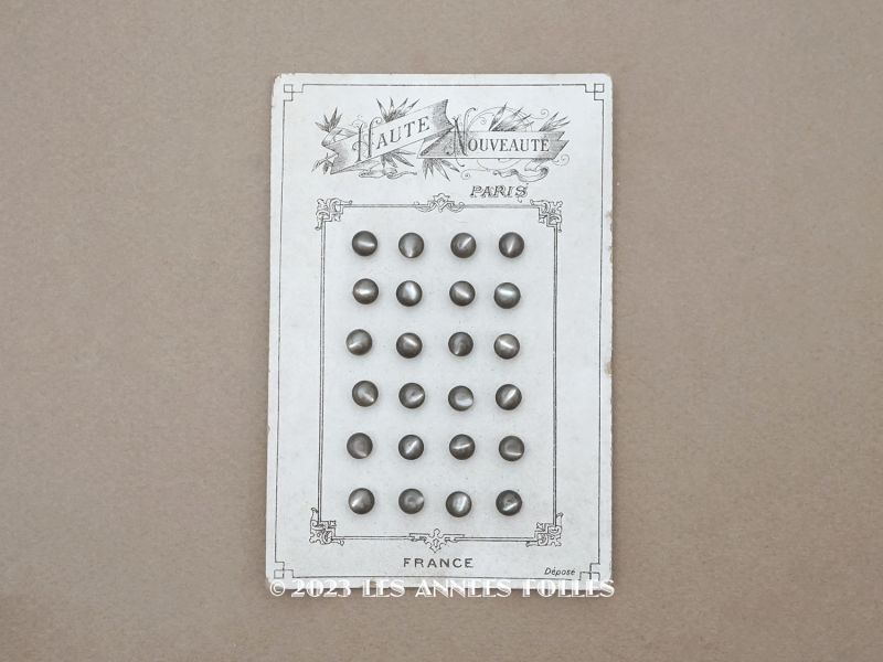 画像1: 1920年 アンティーク マザーオブパール製 極小 ボタン 5mm 24ピース シェルボタン チャコールグレー (1)