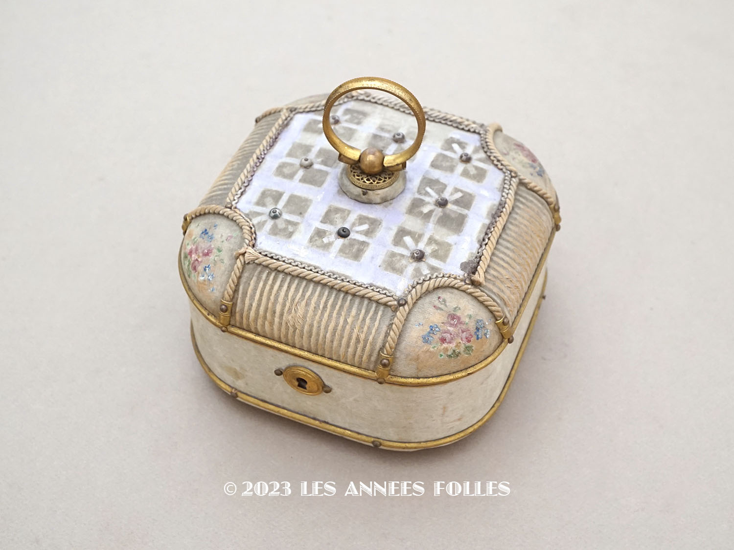 画像1: 【13周年セール対象外】19世紀 アンティーク ナポレオン3世時代 お菓子箱 チョコレートボックス (1)