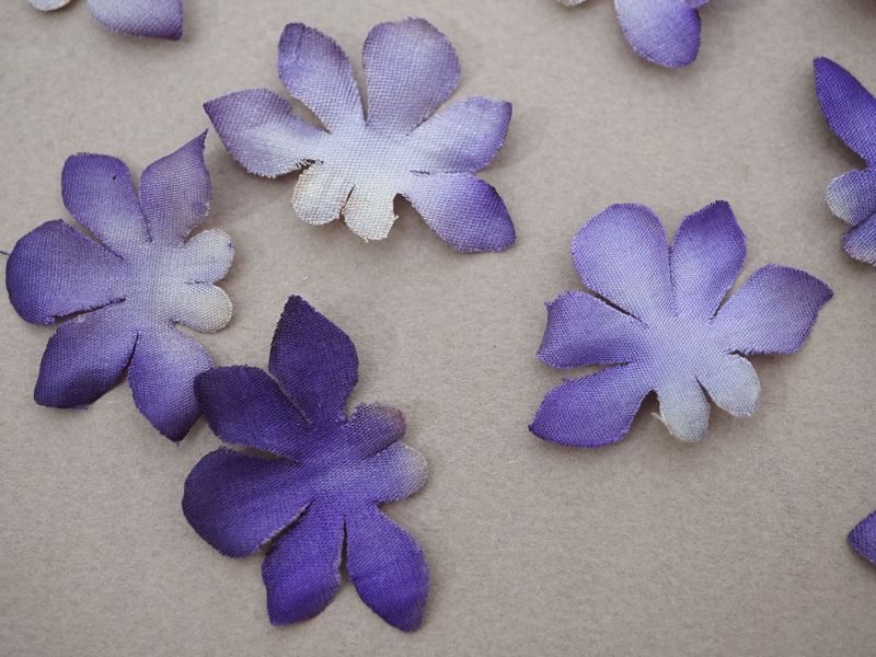 画像5: アンティーク  菫の花びら 36枚のセット 布花材料 (5)