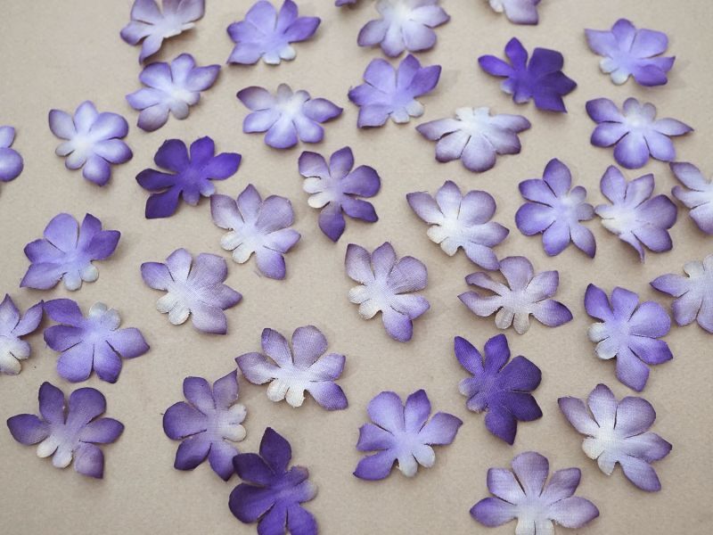 画像3: アンティーク  菫の花びら 36枚のセット 布花材料 (3)